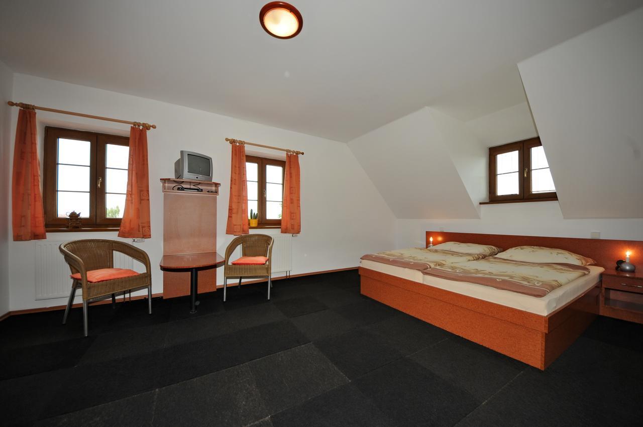 Penzion Praktik Krumlov Přísečná Bagian luar foto
